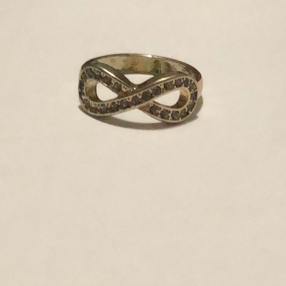 Infinity ring - Picture 2 of 3